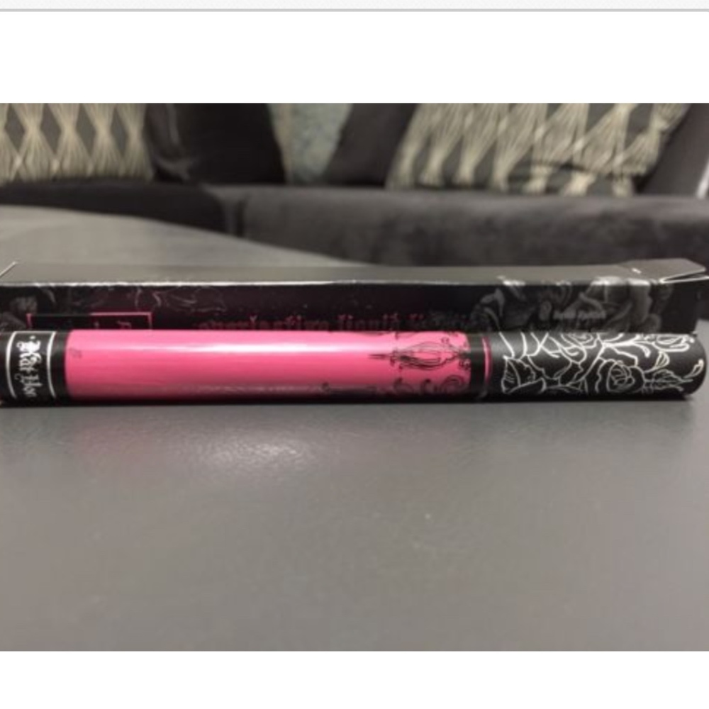 Kay Von D Everlasting Liquid Lipstick